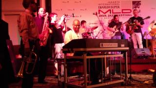 Take the A Train - James Carter, Roy Hargrove, Jason Marshall @Jamsession Java Jazz Festival 2013 Wealth