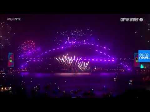 Video: Fuochi D'artificio Sul Porto Di Sydney A Capodanno - Matador Network