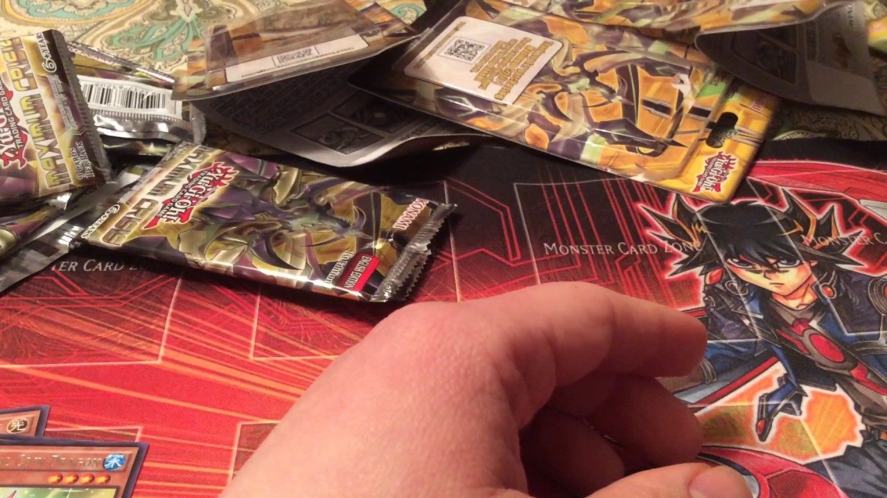 Yu-Gi-Oh Maximum Crisis Pack Opening