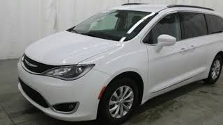 Used 2017 Chrysler Pacifica Maquoketa IA Andrew, IA #928838