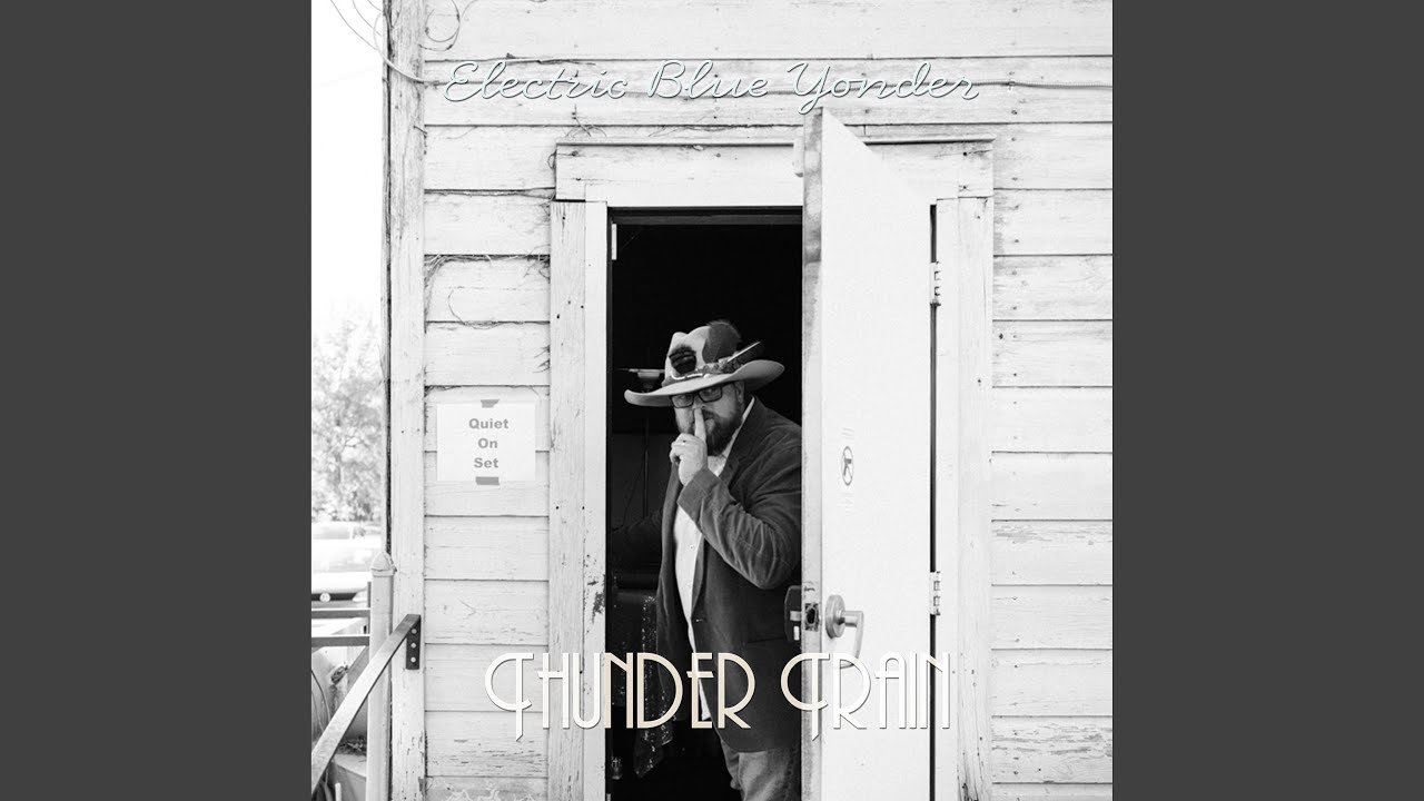 Thundertrain adlı videoyu YouTube'da izle Thundertrain adlı videoyu YouTube'da izle