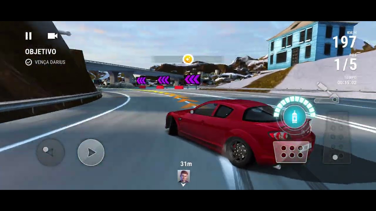 Jogando Race Max Pro 