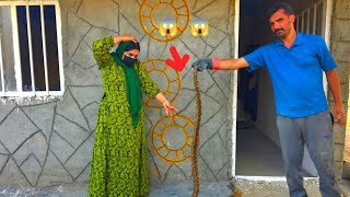 Venomous Snake Hunt in a Cabin | A Homeless Family’s Real Fight for Survival