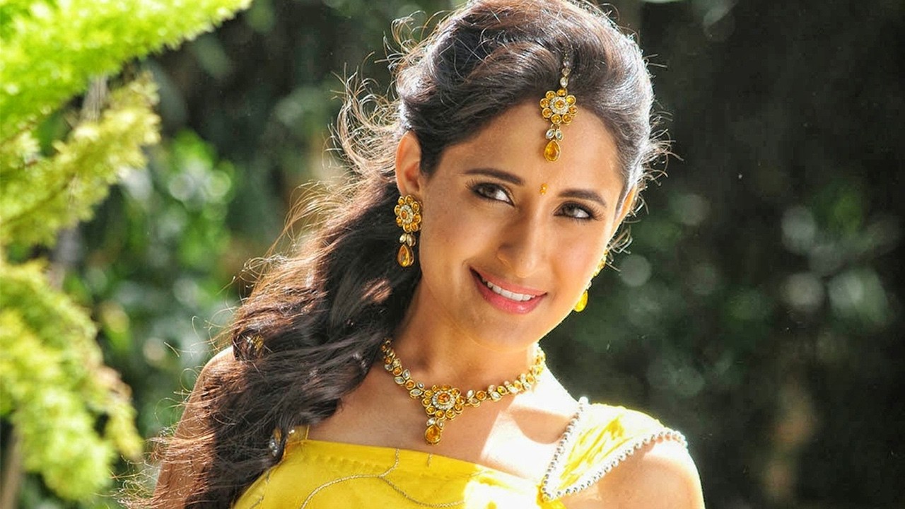 Thugs Of Amrica - Telugu Hindi Dubbed Blockbuster Movie |Pragya Jaiswal ,Vishnu Manchu