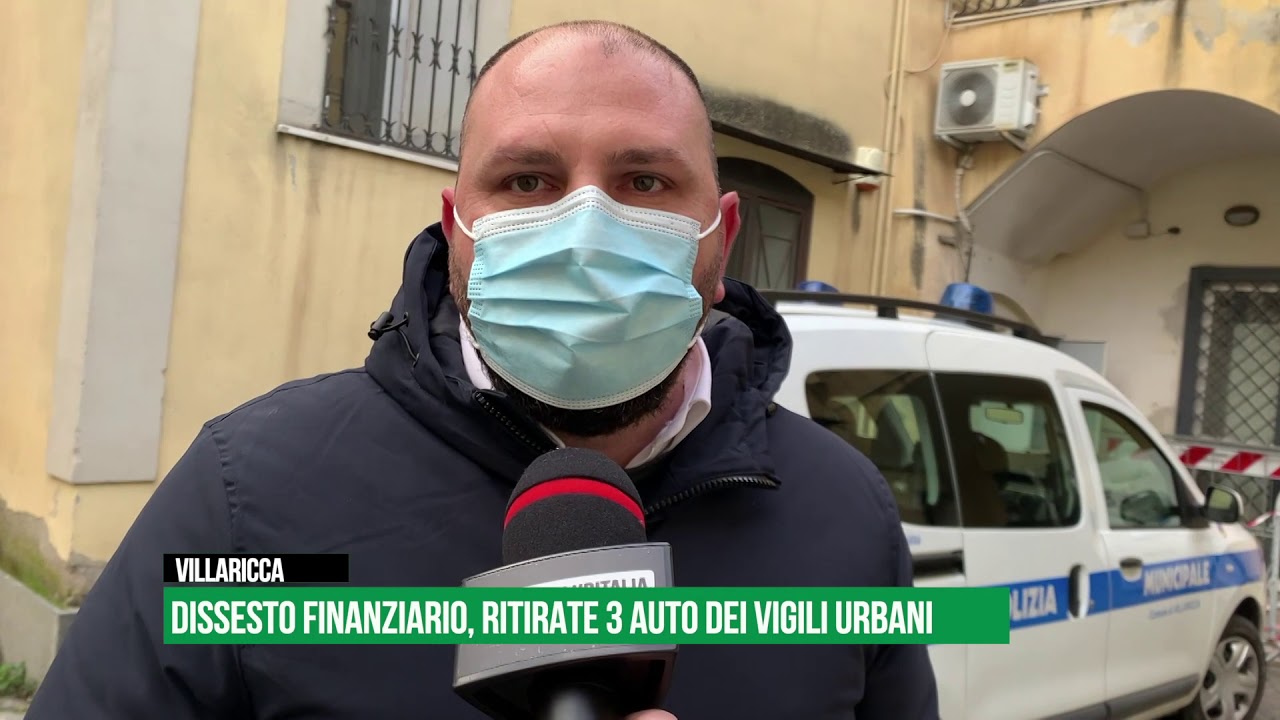 Villaricca, il comune costretto a rinunciare a 3 auto dei vigili: "Costano troppo"
