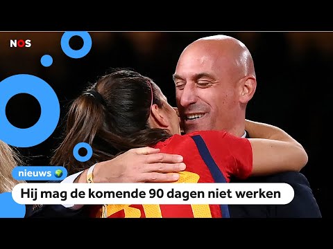 Baas van Spaanse voetbalbond geschorst na gedoe over kus