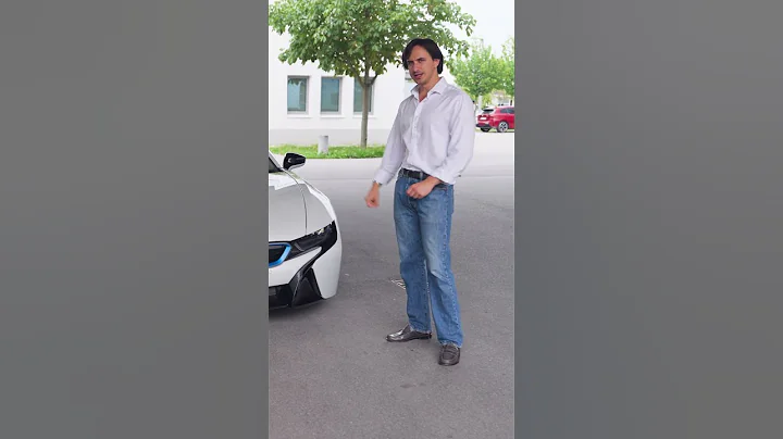 Neue Klasse Origins | The Sports Car That Showed the World What’s Next.