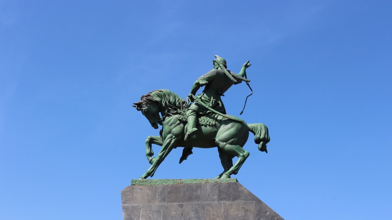 Уфа 2017 год. Короткая прогулка. БГУ. Улицы З.Валиди и М.Гафури. - YouTube