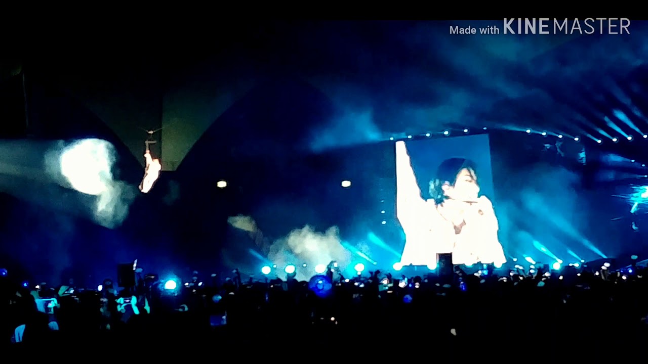 JungKook - Euphoria (BTS Love Yourself Concert - Saudi Arabia 11-10-2019)