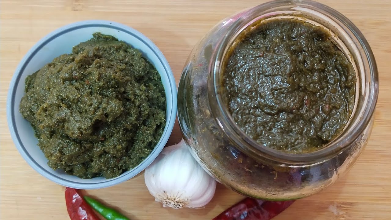 ধনিয়া পাতার আচার। এভাবে বানালে সারা বছর খেতে পারবে খারাপ হবে না।🍴👌 ...