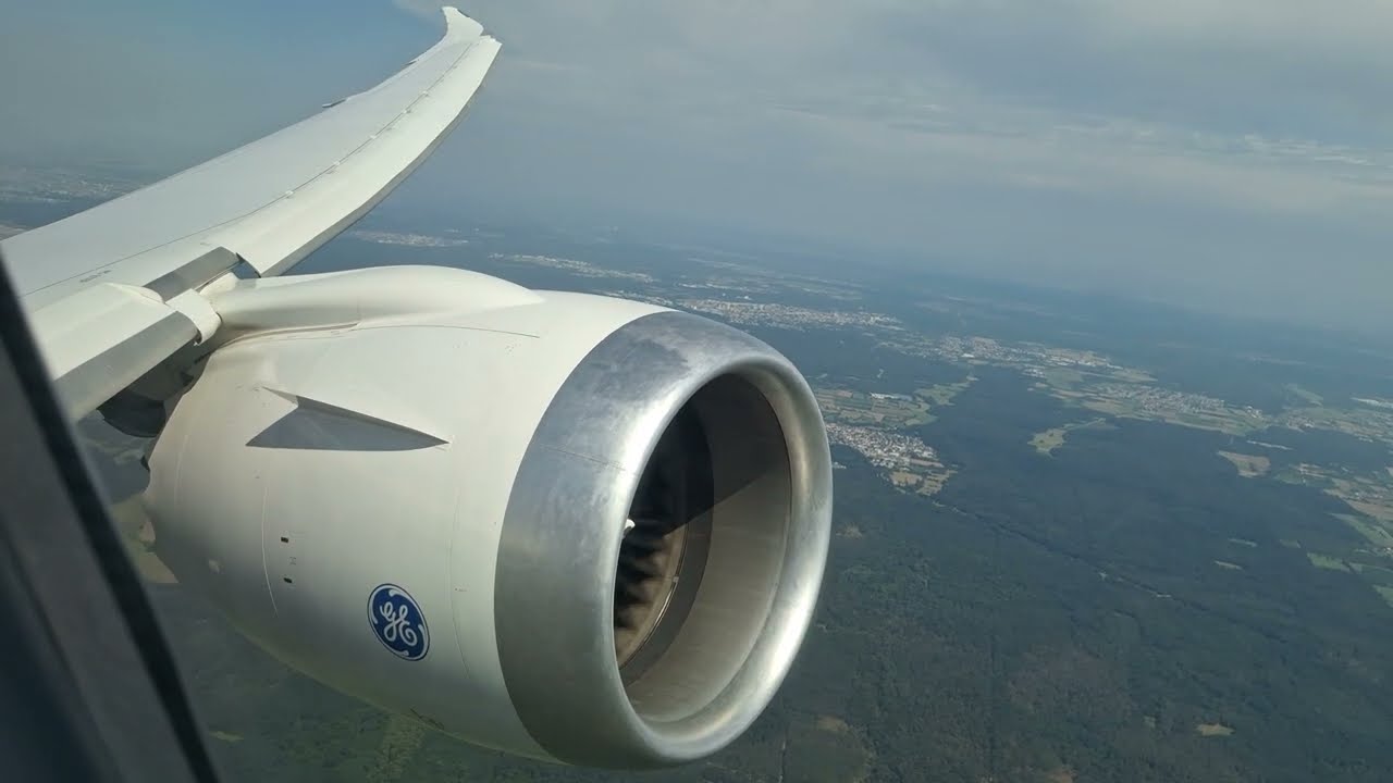 MIAT Mongolian Boeing 787-9 Takeoff Frankfurt 25C