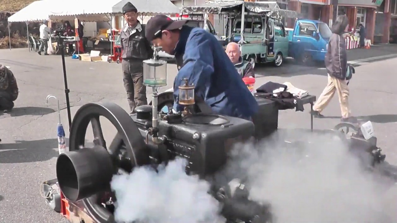 Let's fire it up ~ We'll be turning on the Yanmar Diesel HB engine