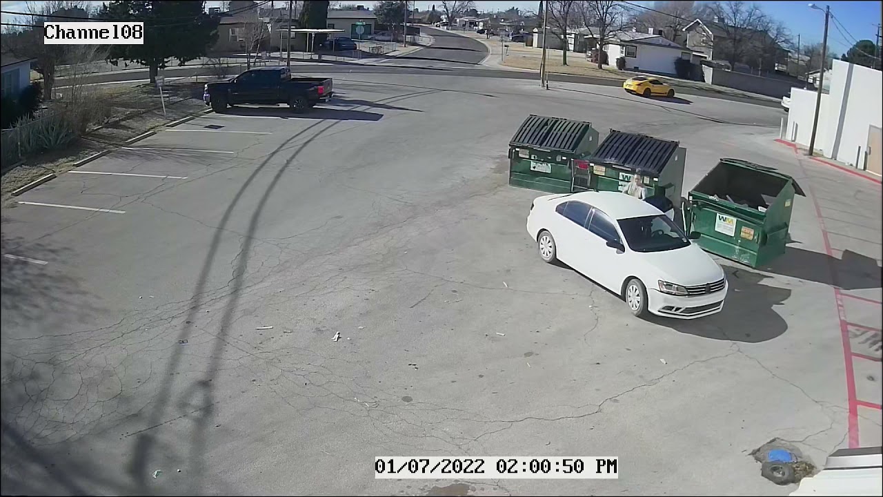 Video Choc Aux Etats Unis Elle Jette Son Bebe Vivant Dans Une Benne A Ordures Ladepeche Fr