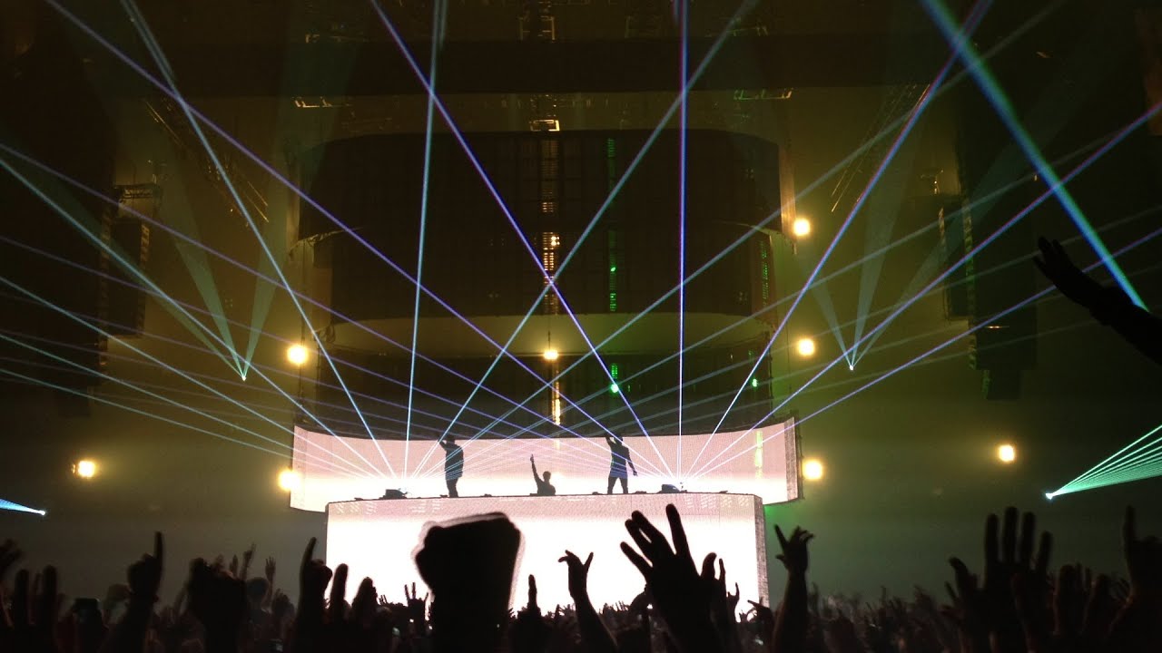 Swedish House Mafia - One Last Tour @ Ziggo Dome, Amsterdam 13/12/2012 | 45  Min. Compilation - Youtube