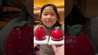 Eating Every Dessert At Baskinrobbins In Korea part 3