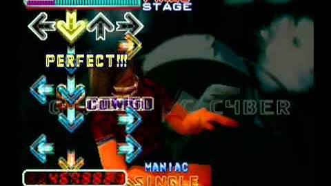 GRADIUSIC CYBER / TAKA