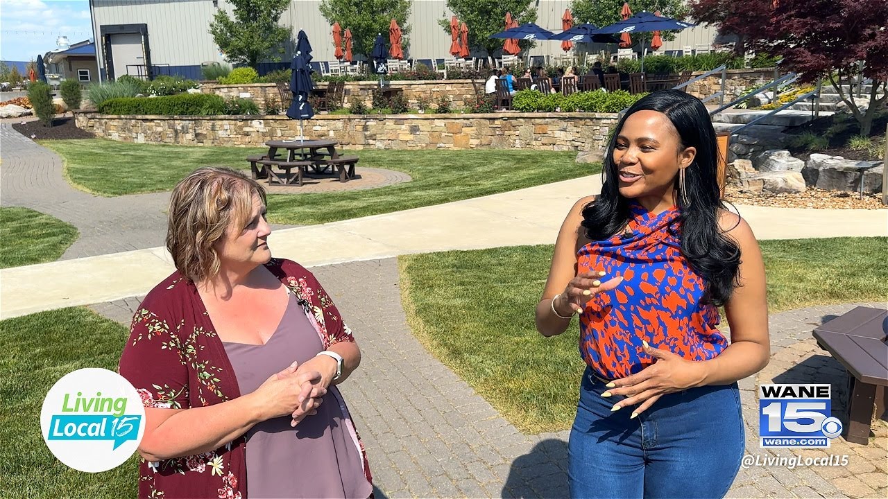 Enjoy a beautiful patio and entertainment at Country Heritage | Indiana Grown | Living Local 15