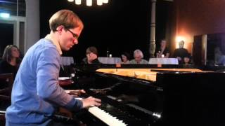 Improvisation on Mikrokosmos 138. Bagpipe -- Cornemuse -- Dudelsack