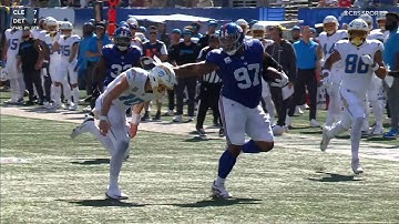 BIG-MAN INT! Dexter Lawrence nearly scores on epic defensive play