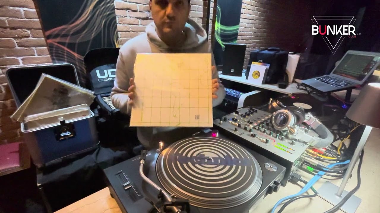 Funk, Soul, Disco & Rare Groove | VINYL Dj set Pietro Mucciarone from Bunker Club 