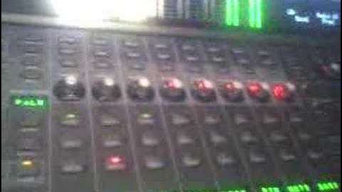 THE MACKIE HUI CONTROLER