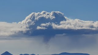 The Hike to Geldingadalir Volcano From Start to Finish Hyper Lapse