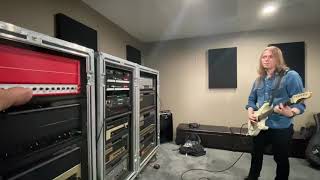 Friedman Jake E Lee Amp (NaMM 2020)