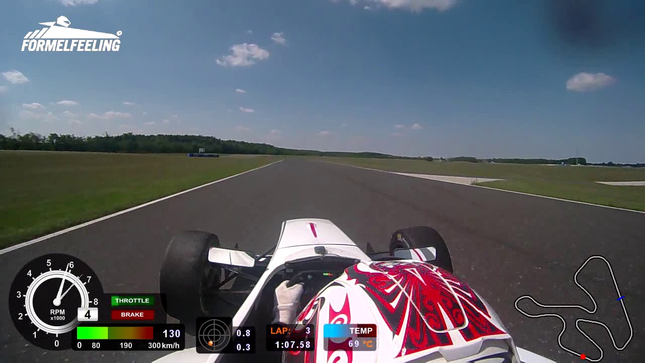 Patrick Zierl fährt ein Formel Renault 2.0 Auto am Pannonia Ring (23.08.2017)