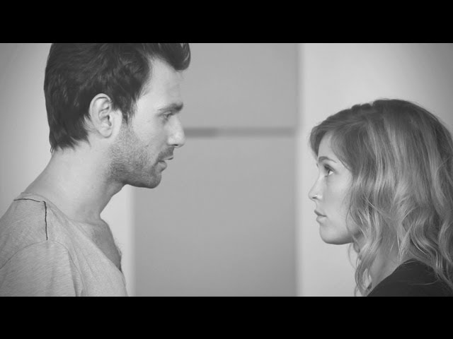 Assista a דודי בר דוד ומאיה הרמן - מישהו אחר (הקליפ הרשמי) no YouTube Assista a דודי בר דוד ומאיה הרמן - מישהו אחר (הקליפ הרשמי) no YouTube