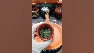 لتسويد لون شعرك سواد الليل 