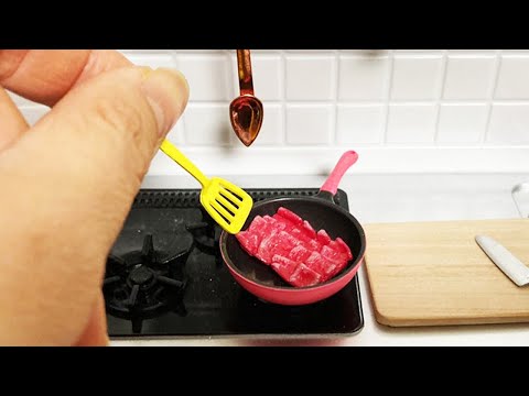 MINIATURE COOKING HOW TO MAKE Beef | ASMR Mukbang Mini <strong>Kitchen</strong> Set <strong>REAL</strong> Korean Mini Food | BoramiTV