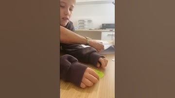 Teaching Contractions with Scaffolding | A Step-by-Step Example for Parents & Educators