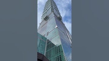 Taipei 101 🇹🇼#travel #asia #taipei #taiwan #taipei101 #typhoon #building #city #viral #views