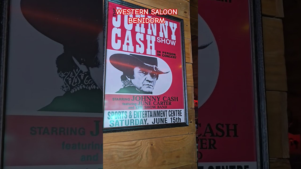 Атмосфера вестерн-салуна в Бенидорме 🤠🍻 Живая музыка, танцы и чистое веселье 