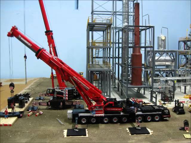 Mammoet ltm 1500 8 1 and ltm 1350 - YouTube
