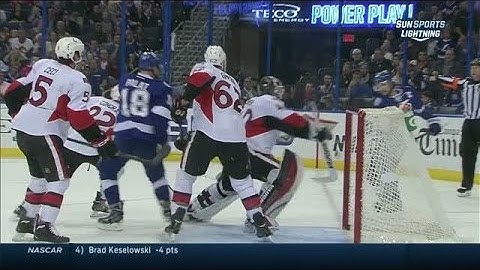 Stamkos smacks a line drive into the net