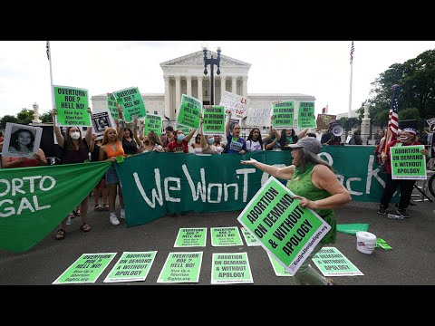 El Supremo de Estados Unidos revoca la histórica sentencia que garantizaba el derecho al aborto