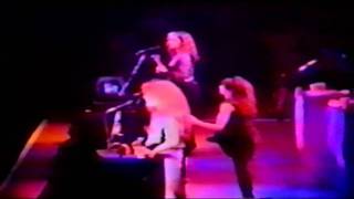 Video thumbnail of "Bangles: Complicated Girl (4-11-89)"