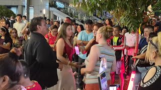 DOMINGO GRAN BAILONGO DIA 2 DE LAS VACACIONES EN SAN SALVADOR MUSICA BAILE EVENTO Y MAS