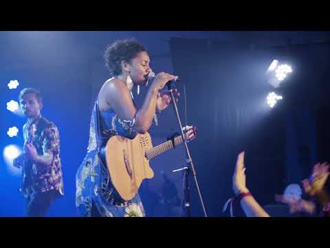 Maia & the Big Sky - PAWA live @ Woodford Folk Festival (Australia) 31.12.2017