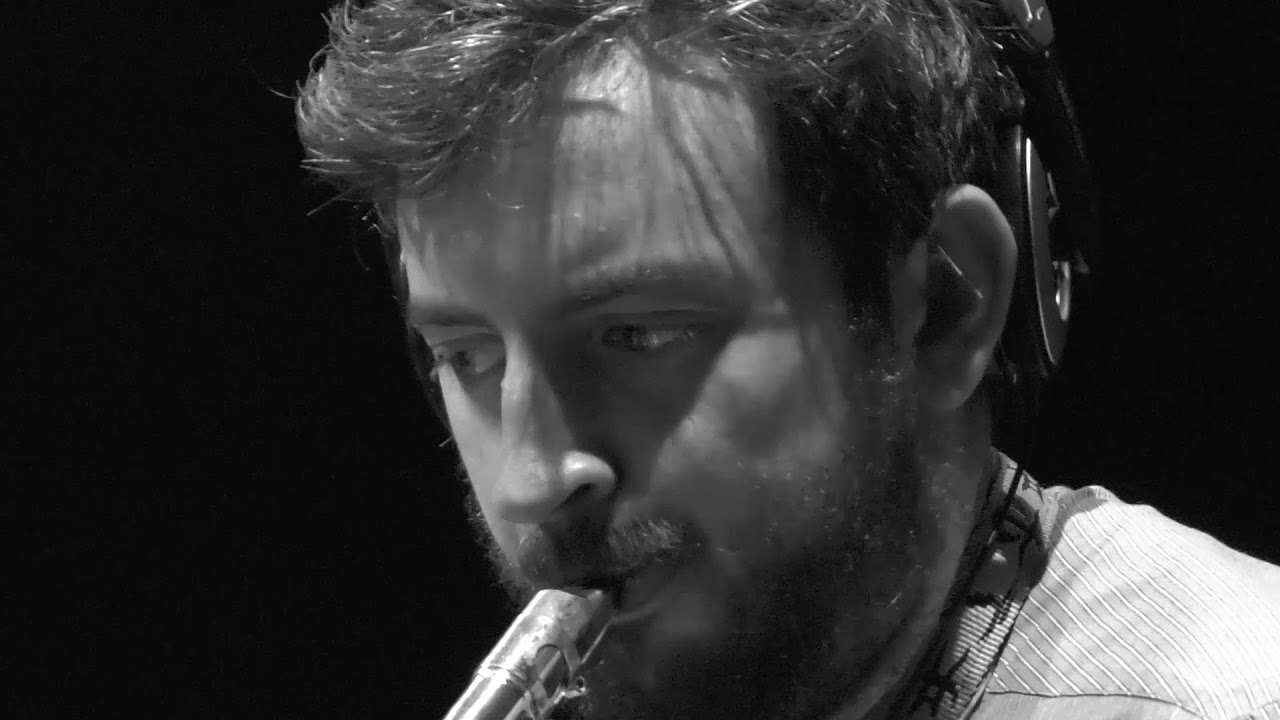 Kieran Quinn - Playing In The Dark (feat. Joe Hunt)