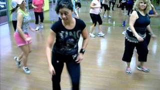 Patricia's Zumba class Quedate Mas (I want you back) Los Super Reyes