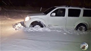 видео: Тест внедорожных систем Nissan Pathfinder картинка: Тест внедорожных систем Nissan Pathfinder