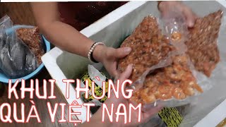 Vlog 1469 ll KHUI THÙNG VÀ BỮA ĂN BA KHÍA CÙNG KHÔ CÁ 1 NẮNG, BA MẸ MANG TỪ VIỆT NAM SANG