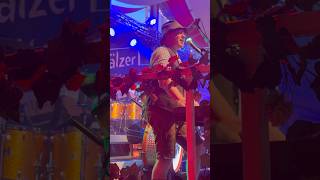 Germany’s craziest beer festival 🍻🇩🇪#Germany #Oktoberfest #Munich #Shorts #Travel