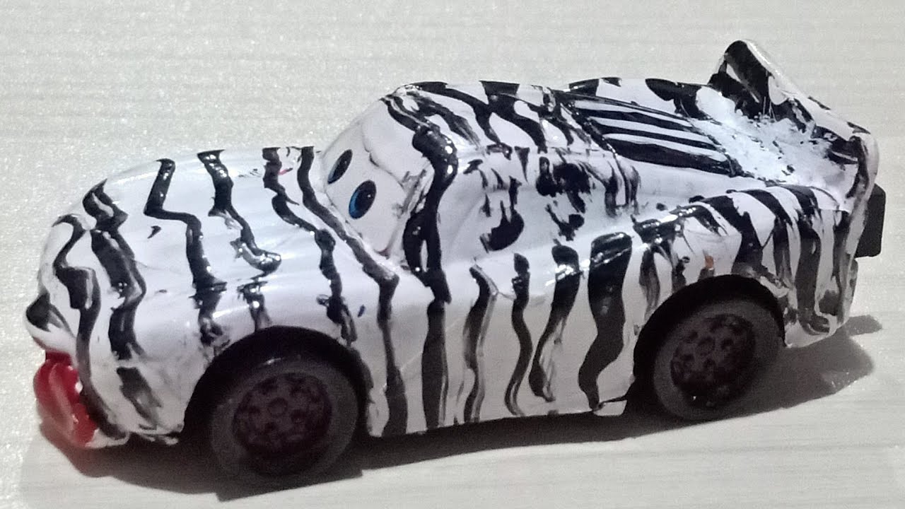 My Disney Pixar cars collection part 396 / My Zebra Lightning Mcqueen custom review