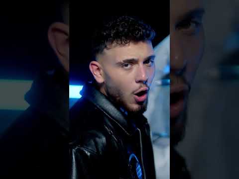 وتهون يا قلوب لو خان رمل الأرض وتروح ندوب لو رجعولي رفاق الدرب الشامي بتهون 