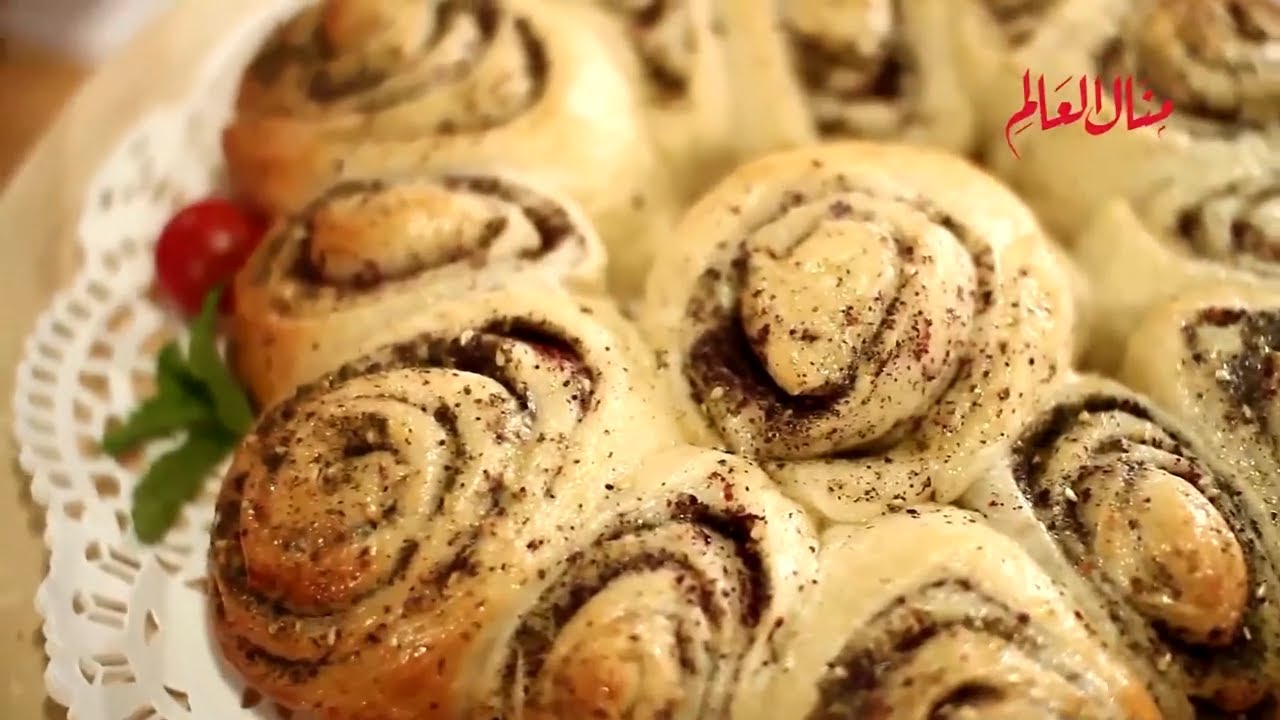 فطائر الجبنة والزعتر بعجينة هشة وخفيفة كالقطن لأشهى فطور يومي