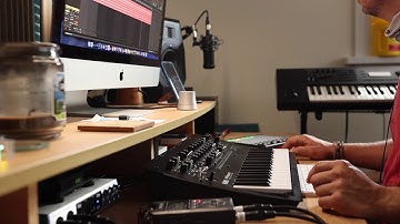 chill ambient music session with korg minilogue xd