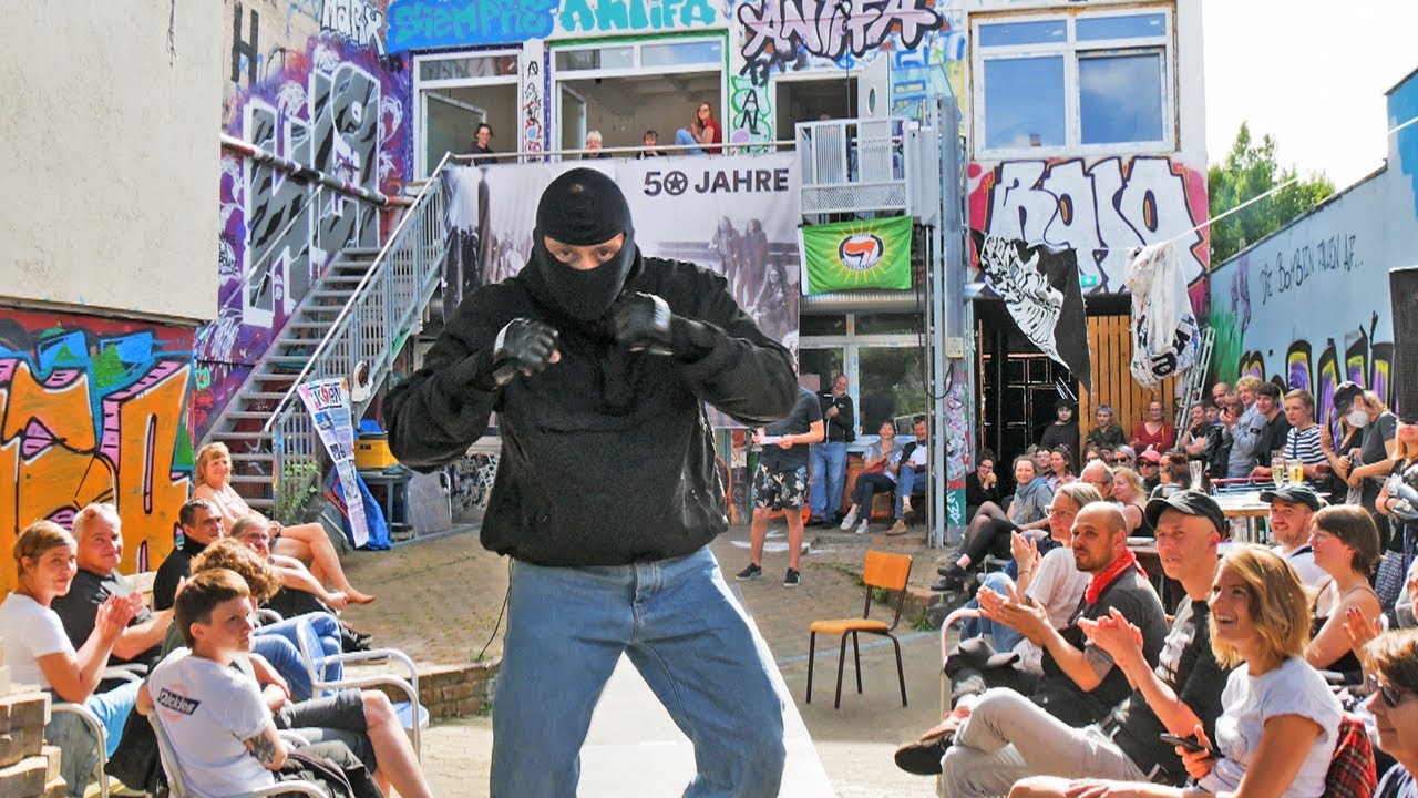 "50 Jahre UJZ Korn" - Die Szenemode im Wandel der Jahrzehnte